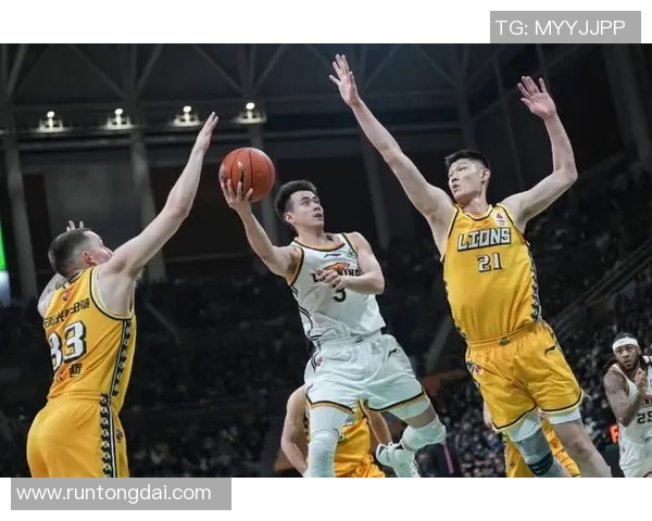 广厦与辽宁激战回放全景解析决赛精彩瞬间与关键时刻回顾 广厦与辽宁激战回放全景解析决赛精彩瞬间与关键时刻回顾