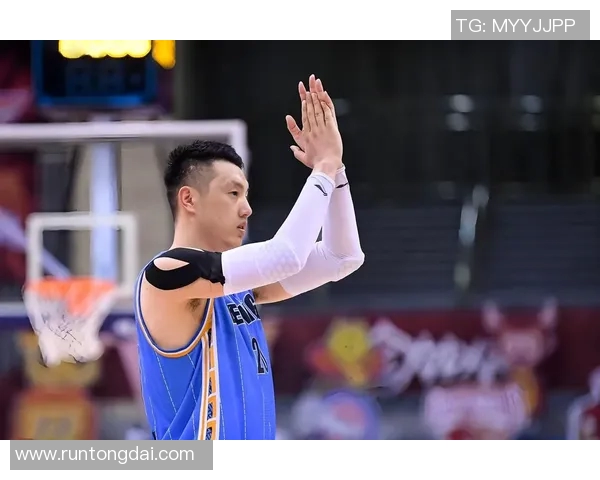 翟晓川:从篮球场上的拼搏者到生活中的多面手,展现不一样的精彩人生 翟晓川:从篮球场上的拼搏者到生活中的多面手,展现不一样的精彩人生