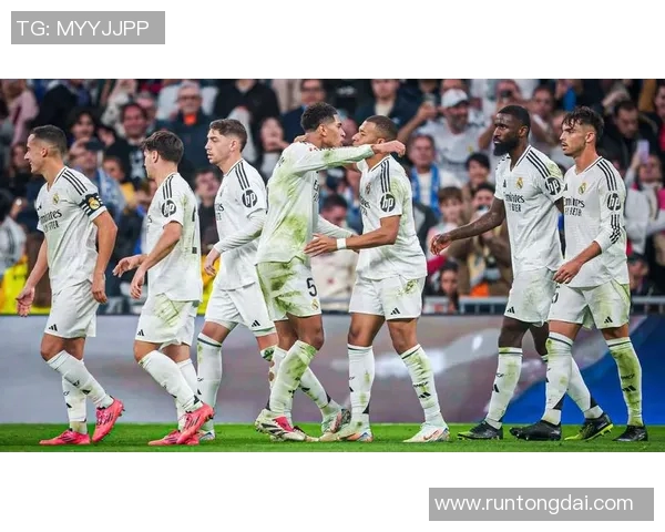 西甲焦点战役皇马主场迎战瓦伦西亚争夺积分与荣耀