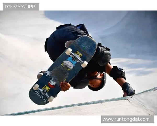 重庆滑板队在极限运动会积分榜中以62分稳居第一名引发热议 重庆滑板队在极限运动会积分榜中以62分稳居第一名引发热议