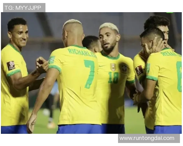 重庆羽毛球队在世界锦标赛积分榜中以56分稳居第一名展现强大实力 重庆羽毛球队在世界锦标赛积分榜中以56分稳居第一名展现强大实力