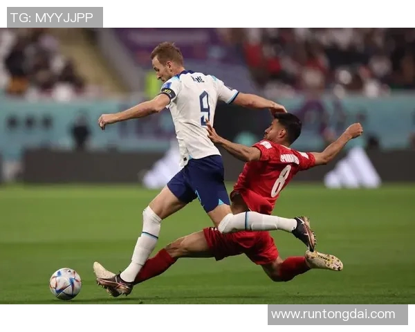 中国与伊朗足球赛实时比分更新及精彩瞬间回顾 中国与伊朗足球赛实时比分更新及精彩瞬间回顾