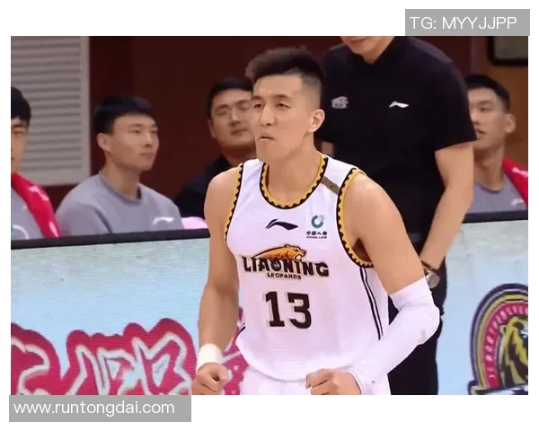 朱荣振的成长之路与成就探索：从平凡到卓越的奋斗历程与人生启示